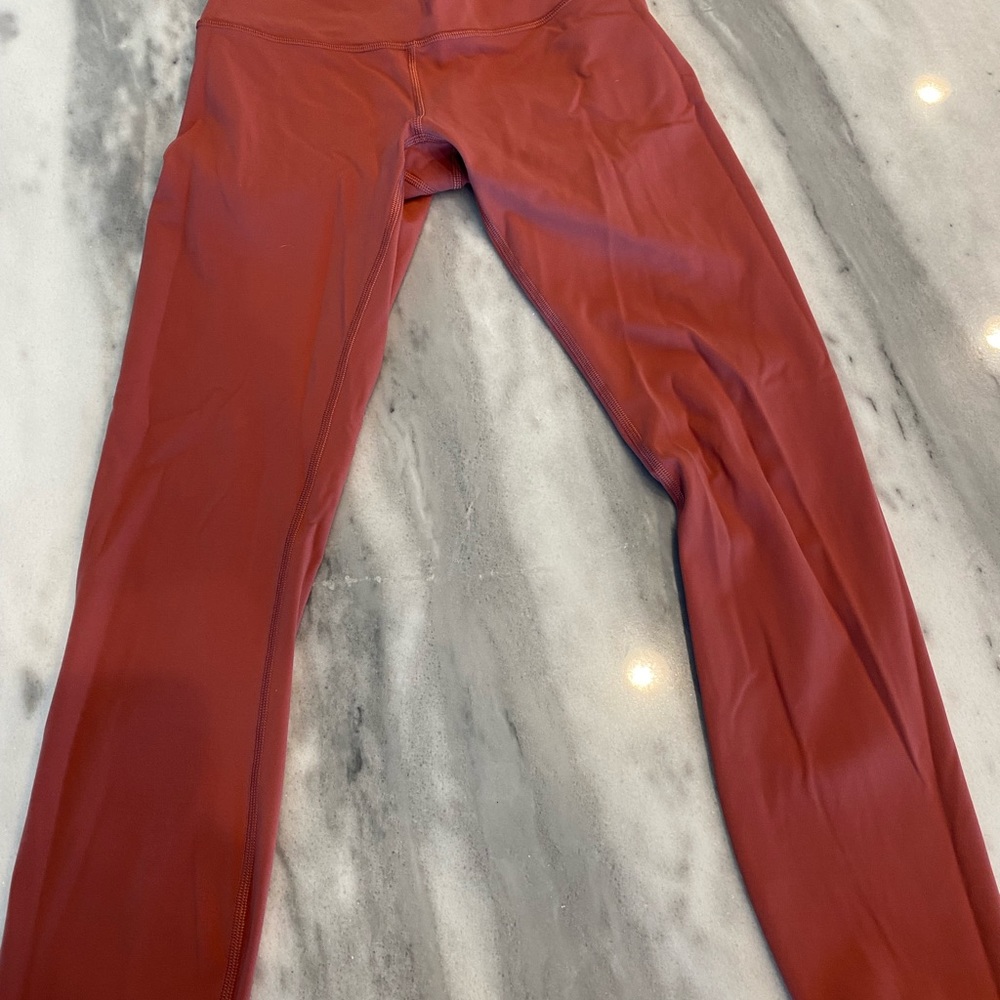 Worn once  Lululemon Wunder  Under 25 “ - Picture 2 of 5